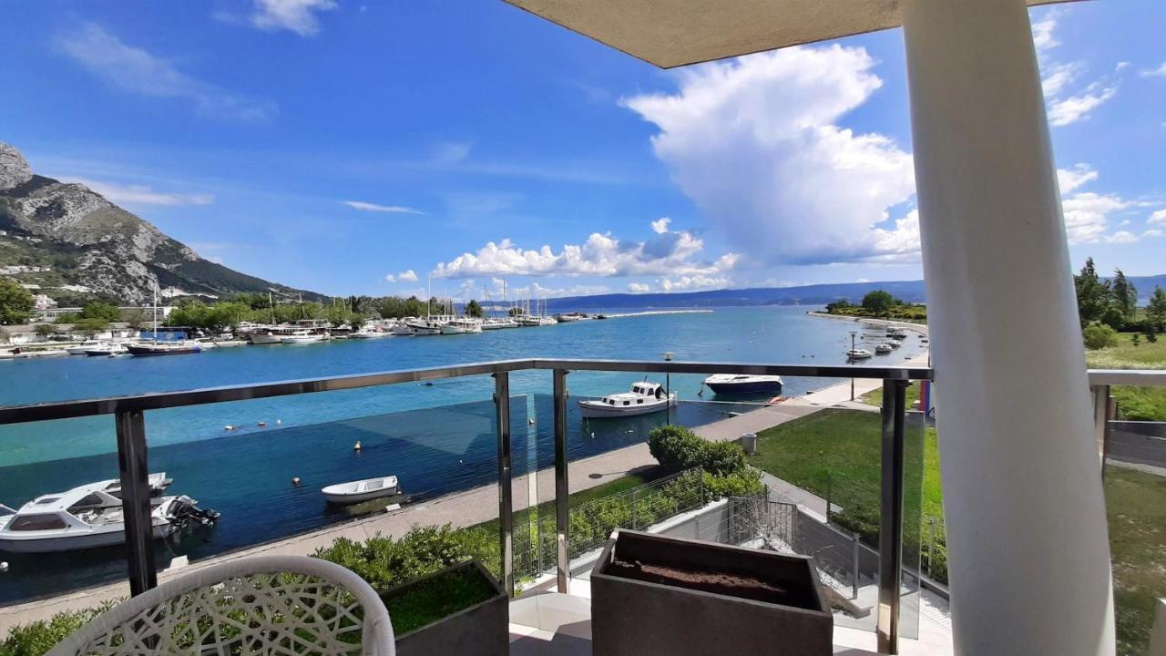 Apartment Iva Omis Bagian luar foto